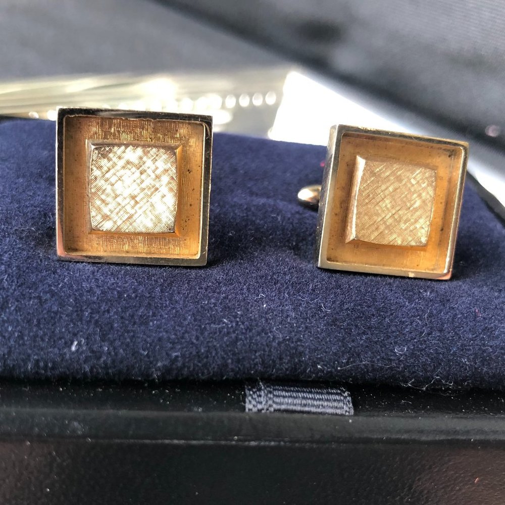 Vintage Square Gold Tone Cuff Links